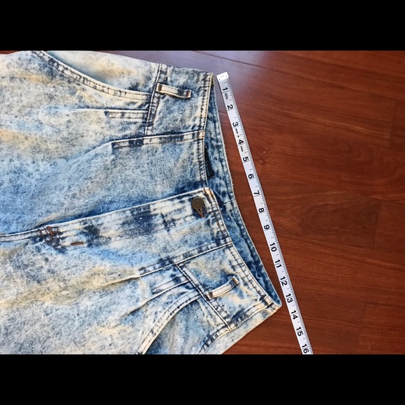 Totally awesome 80’s vintage shorts - Picture 5 of 5